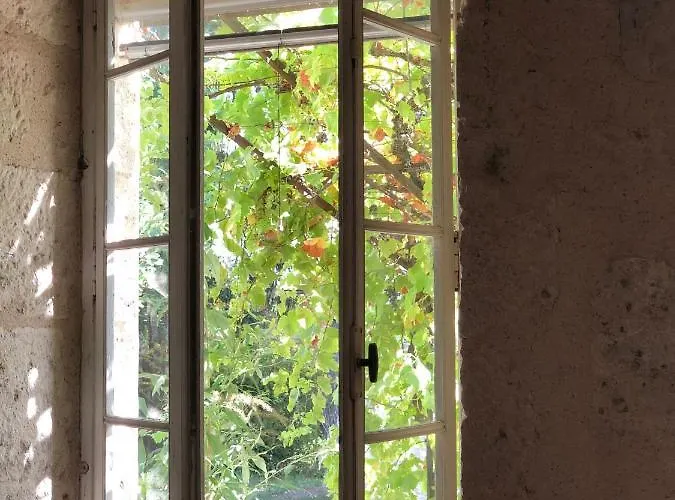 La Chartreuse Bed & Breakfast